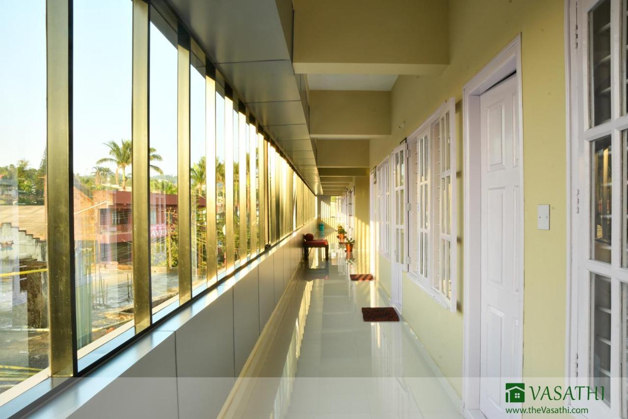 Hotel Vasathi Madikeri Zewnętrze zdjęcie