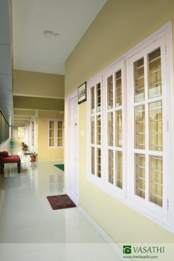 Hotel Vasathi Madikeri Zewnętrze zdjęcie