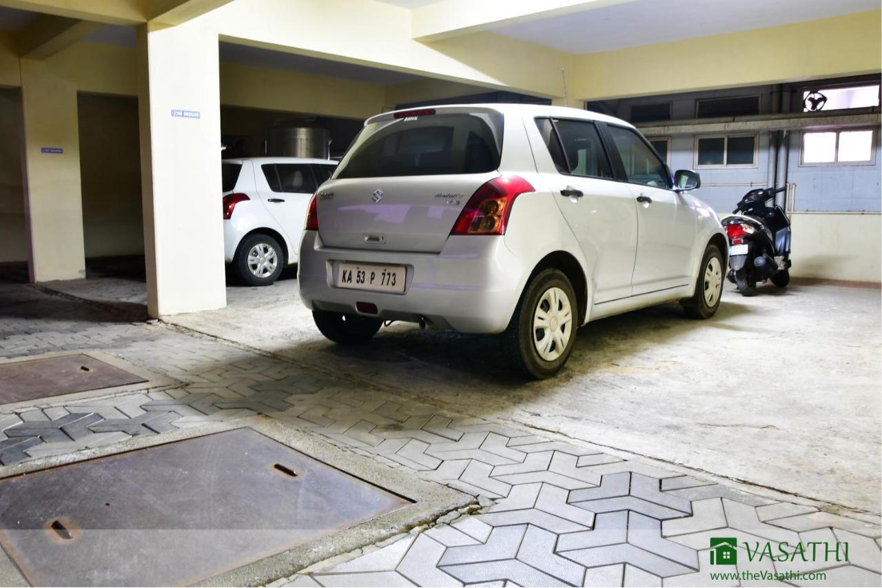 Hotel Vasathi Madikeri Zewnętrze zdjęcie