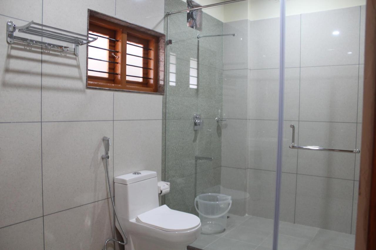 Hotel Vasathi Madikeri Zewnętrze zdjęcie